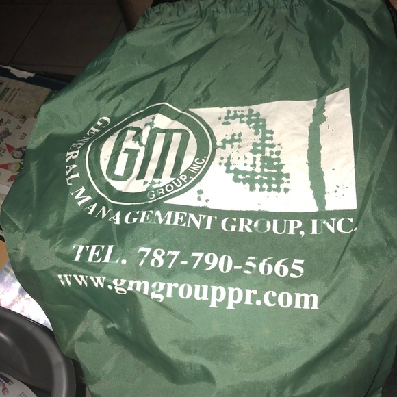 Many items found by me on a thrift store. - Picture 3 of 8